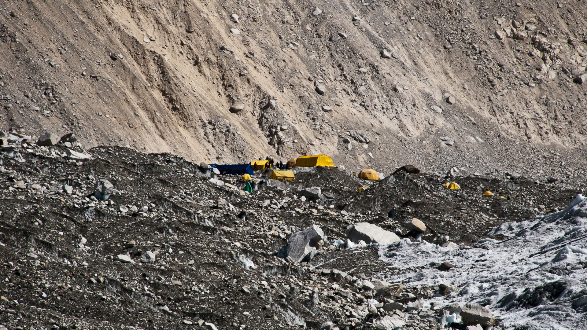 JDS111028nepal2011_00242_v1.jpg