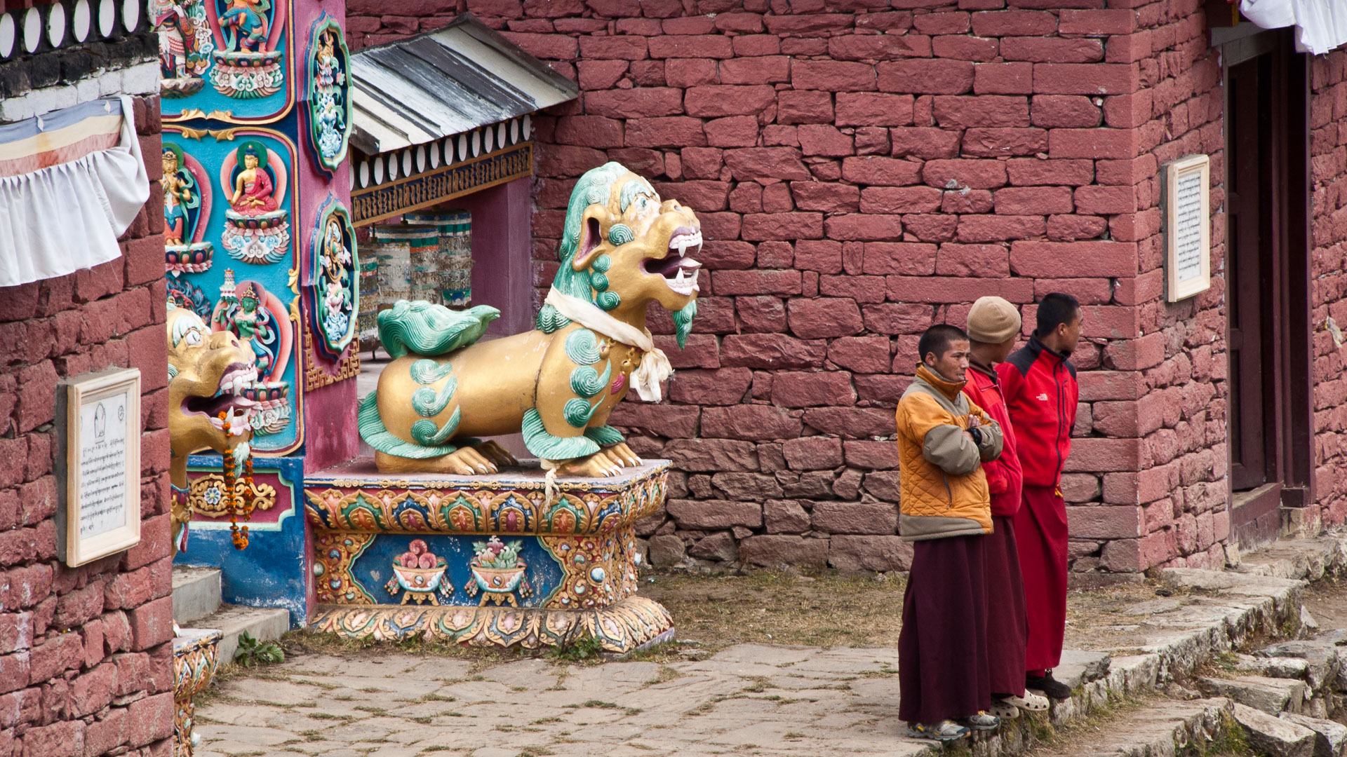 JDS111101nepal2011_00258_v1.jpg